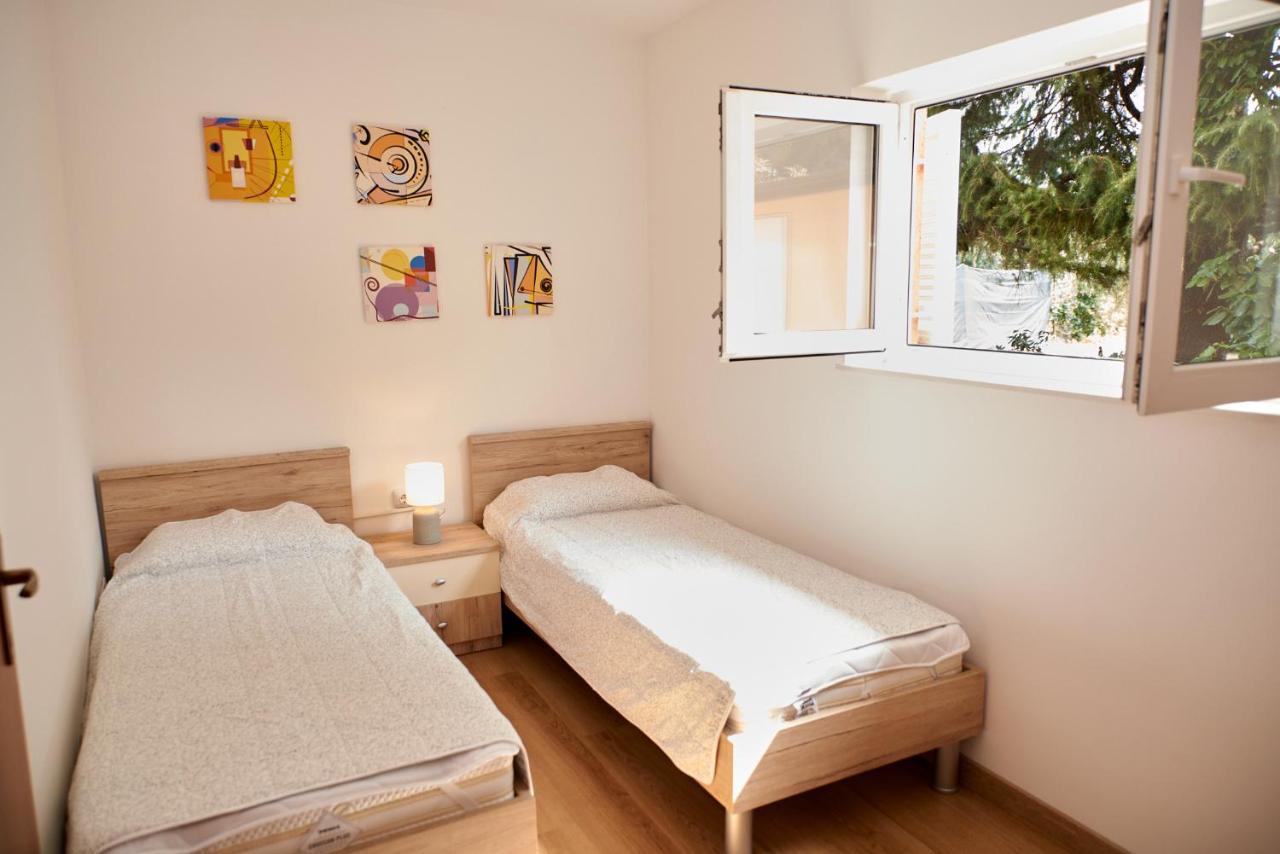 Cittanova Boutique Apartment Con Piscina Novigrad Istria エクステリア 写真