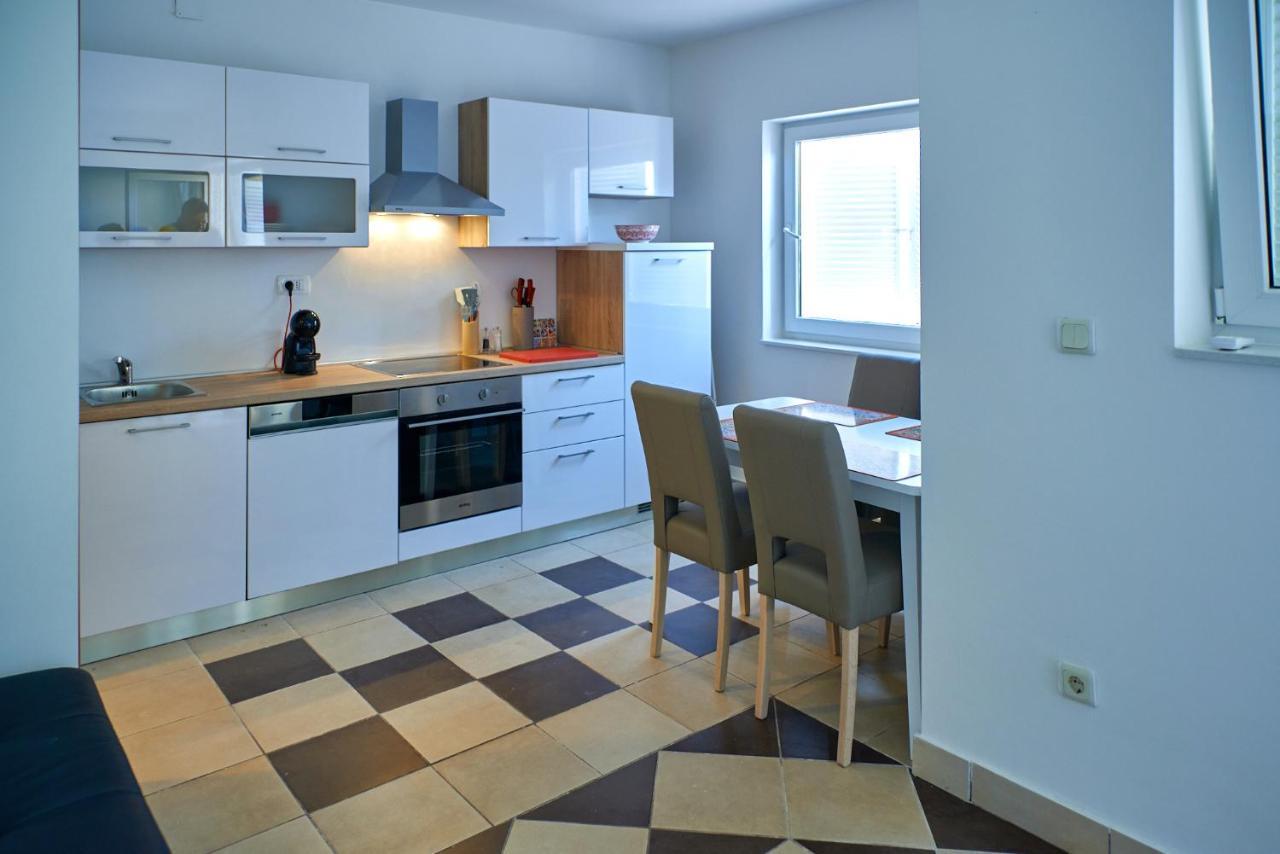Cittanova Boutique Apartment Con Piscina Novigrad Istria エクステリア 写真